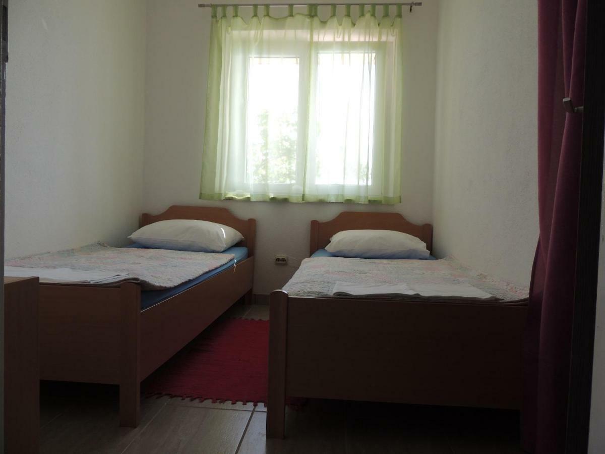 Apartman Tea Карлобаг Экстерьер фото